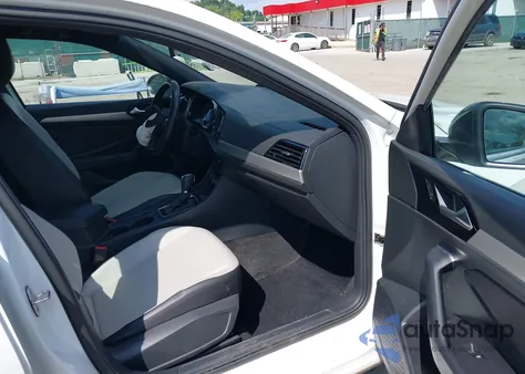 2019 Volkswagen Jetta 1.4T R-Line/1.4T S/1.4T Se z USA, uszkodzony, nr VIN 3VWCB7BU9KM226745